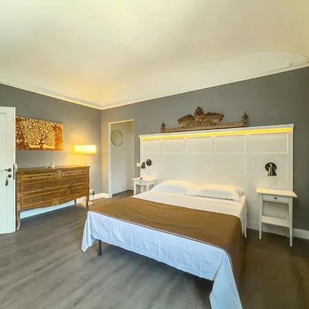 Le Farnete Bed and Breakfast Comeana