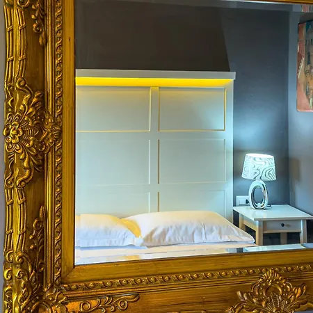 Le Farnete Bed and Breakfast