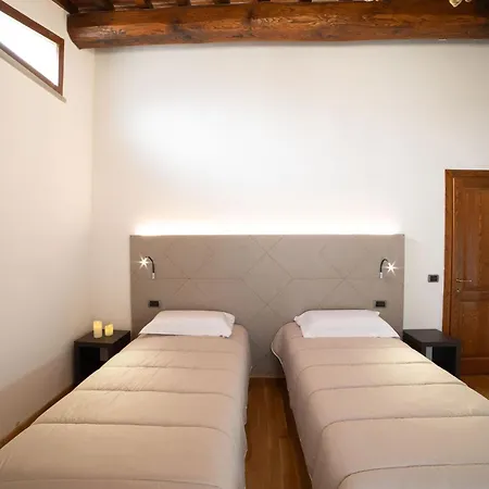Le Farnete Bed and Breakfast 3*