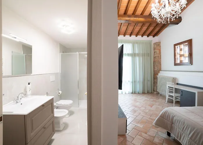 Le Farnete 3* Comeana